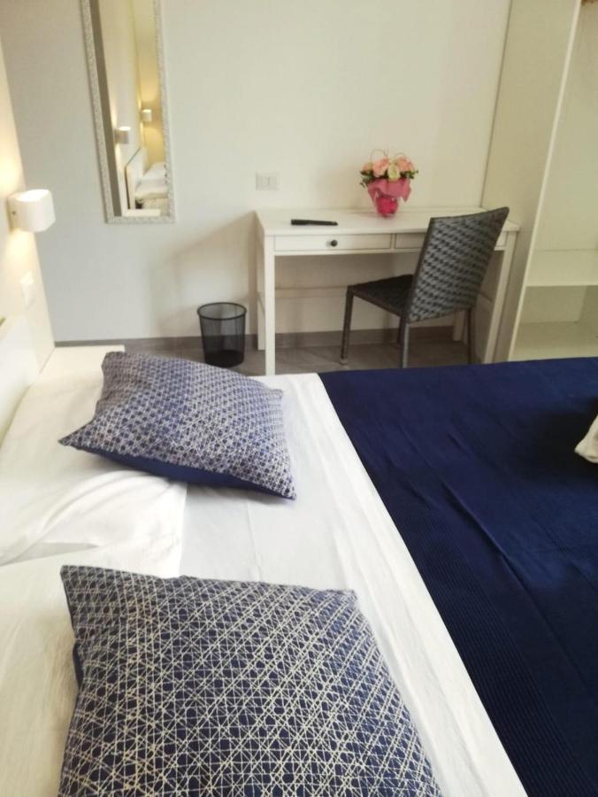 Cosmo Rooms A Pochi Passi Da Tropea 산타도메니카 외부 사진