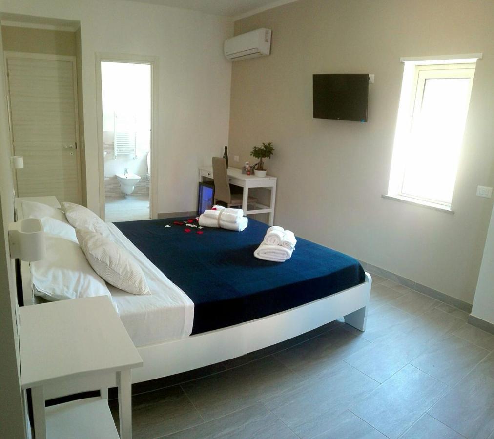 Cosmo Rooms A Pochi Passi Da Tropea 산타도메니카 외부 사진