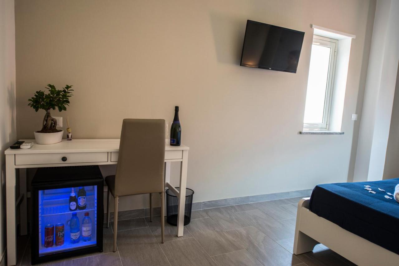 Cosmo Rooms A Pochi Passi Da Tropea 산타도메니카 외부 사진