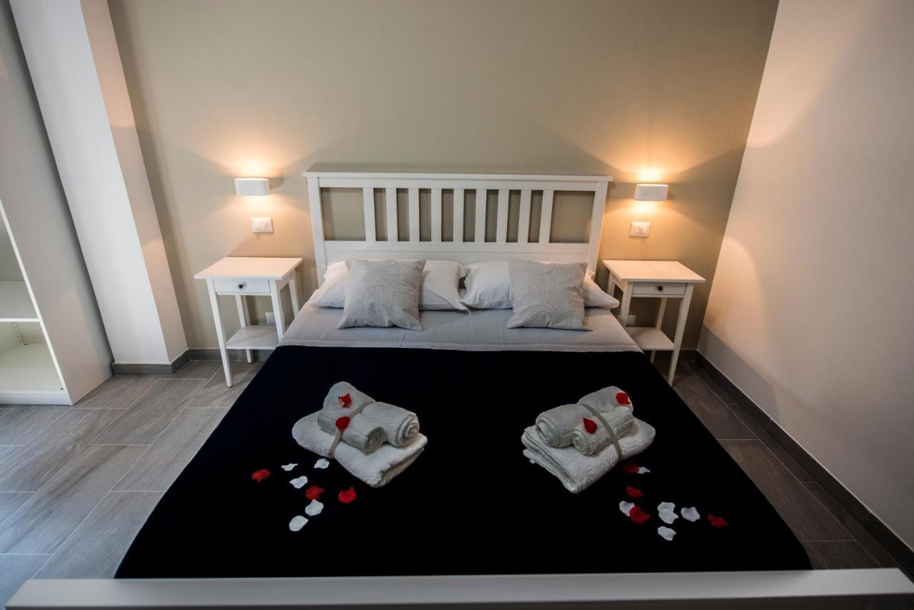Cosmo Rooms A Pochi Passi Da Tropea 산타도메니카 외부 사진