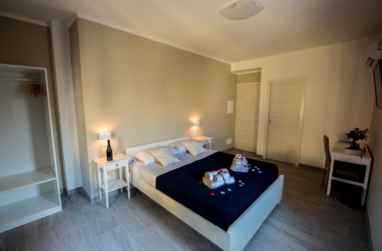 Cosmo Rooms A Pochi Passi Da Tropea 산타도메니카 외부 사진