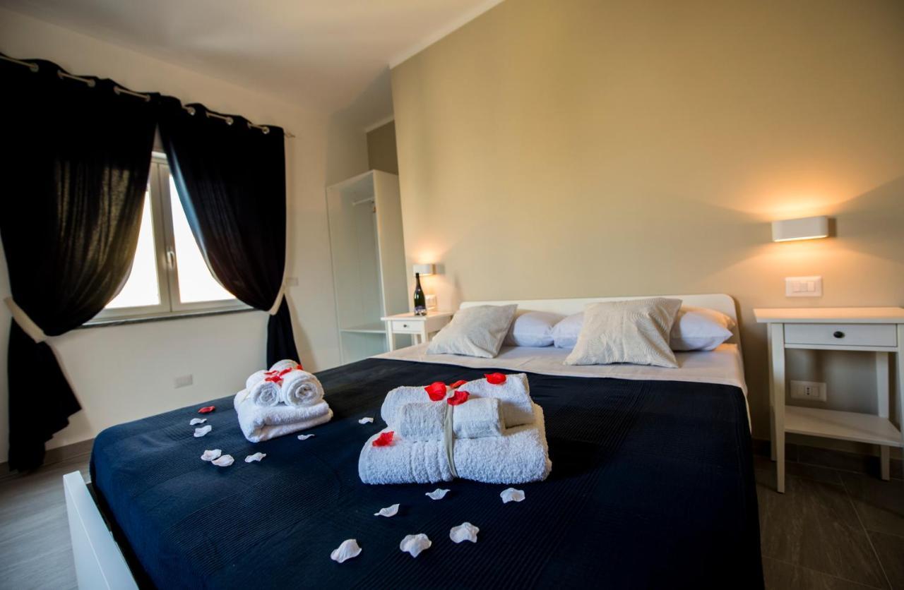 Cosmo Rooms A Pochi Passi Da Tropea 산타도메니카 외부 사진