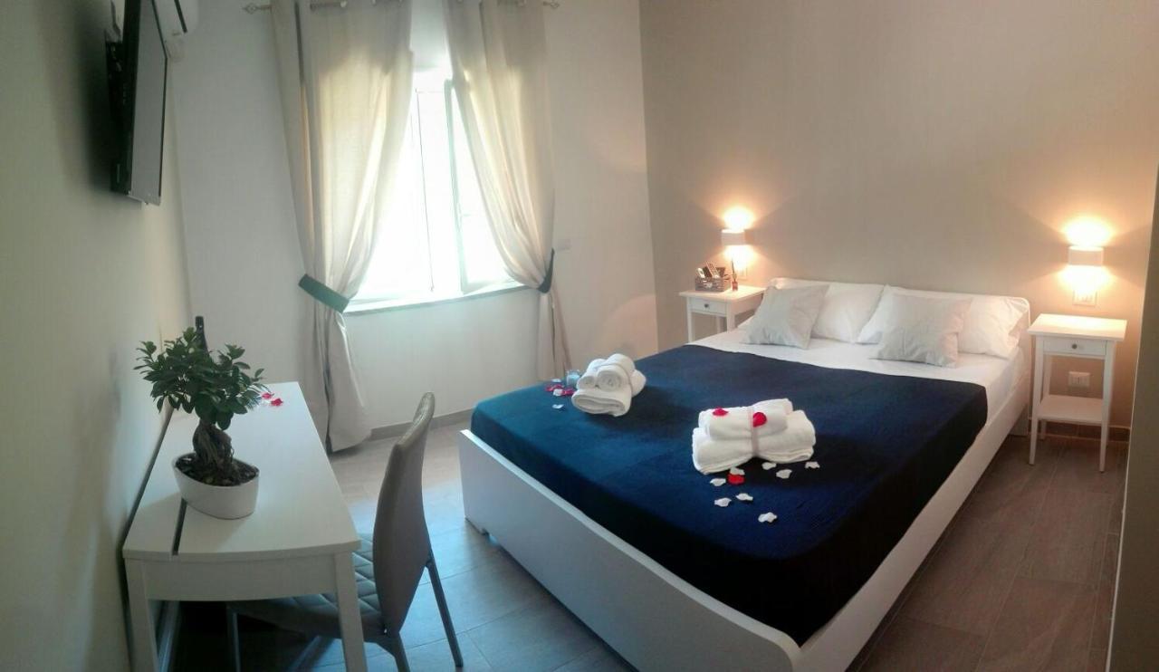 Cosmo Rooms A Pochi Passi Da Tropea 산타도메니카 외부 사진